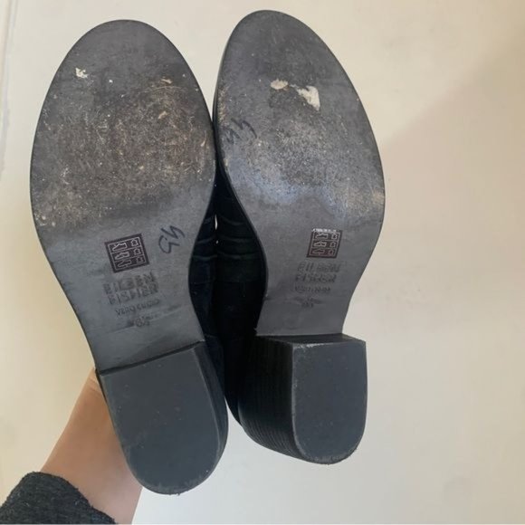 EILEEN FISHER Black Suede Irwin Block Heel Booties Sz 6.5 Comfort Ankle Boot - Picture 4 of 8